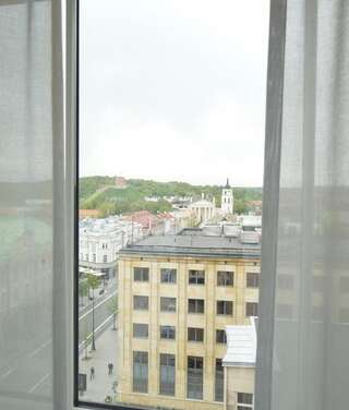 Отель Novotel Vilnius Centre Вильнюс Представительский номер с кроватью размера «king-size»-1